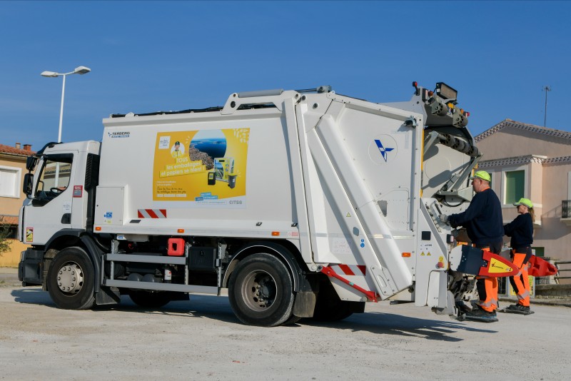 La collecte des ordures ménagères passe ne mode estival